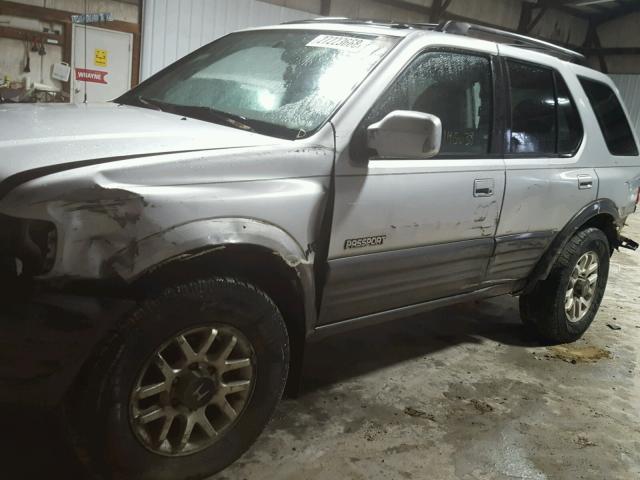 4S6DM58W8Y4408037 - 2000 HONDA PASSPORT E 银色 照片 9