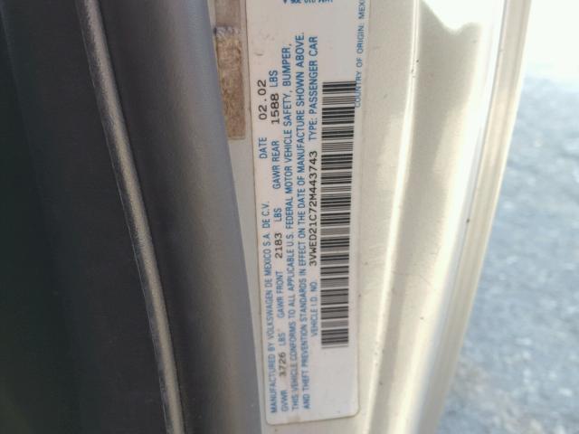 3VWED21C72M443743 - 2002 VOLKSWAGEN NEW BEETLE 银色 照片 10