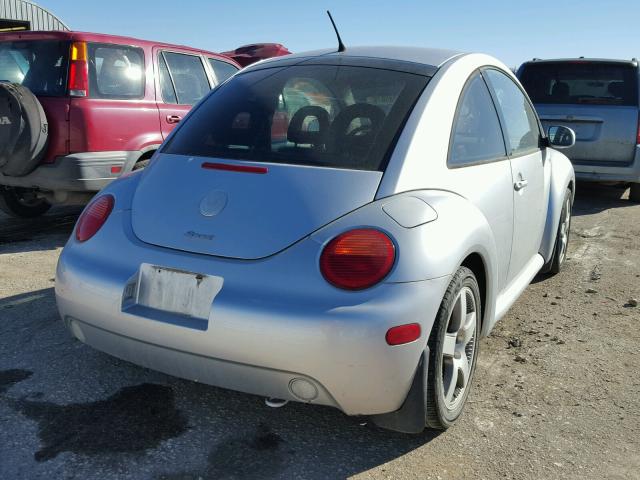 3VWED21C72M443743 - 2002 VOLKSWAGEN NEW BEETLE SILVER photo 4