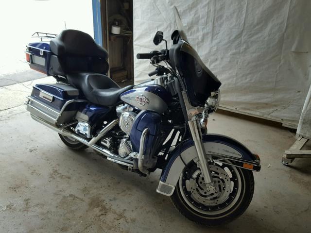 1HD1FCW146Y696424 - 2006 HARLEY-DAVIDSON FLHTCUI BLUE photo 1