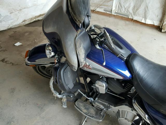 1HD1FCW146Y696424 - 2006 HARLEY-DAVIDSON FLHTCUI BLUE photo 9