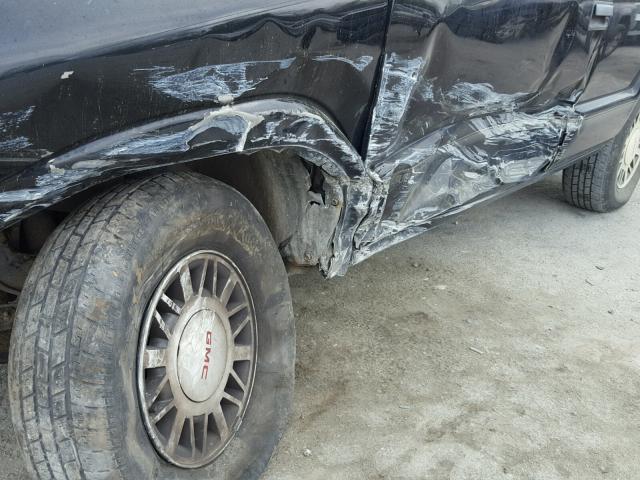 1GKDT13W7W2500639 - 1998 GMC JIMMY შავი ფოტო 10
