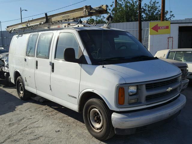 1GCFG25W511132732 - 2001 CHEVROLET EXPRESS G2 WHITE photo 1