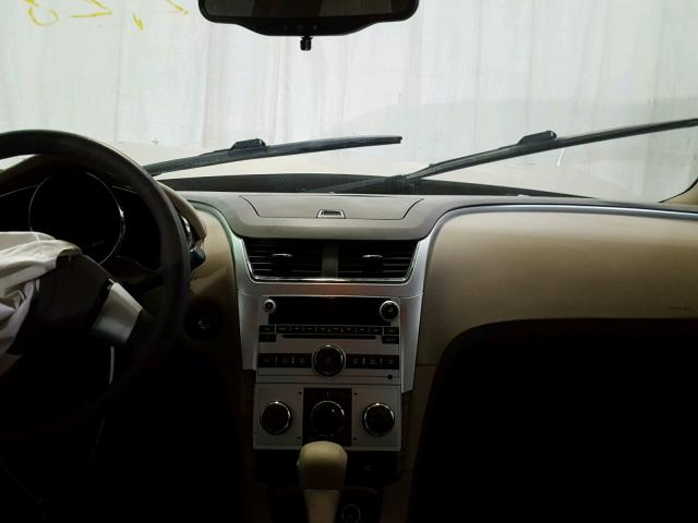 1G1ZB5E16BF372628 - 2011 CHEVROLET MALIBU LS თაფლისფერი ფოტო 9