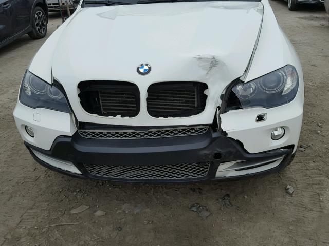 5UXFE835X9L168689 - 2009 BMW X5 XDRIVE4 WHITE photo 9