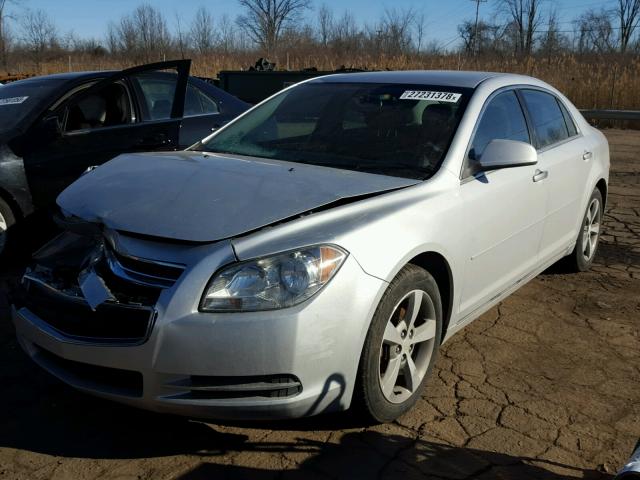 1G1ZC5E07CF187168 - 2012 CHEVROLET MALIBU 1LT SILVER photo 2