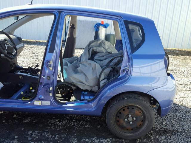 KL1TD66E69B641301 - 2009 CHEVROLET AVEO LS BLUE photo 10