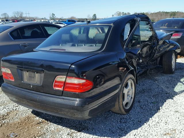 WDBJF70J82B406425 - 2002 MERCEDES-BENZ E 430 BLACK photo 4