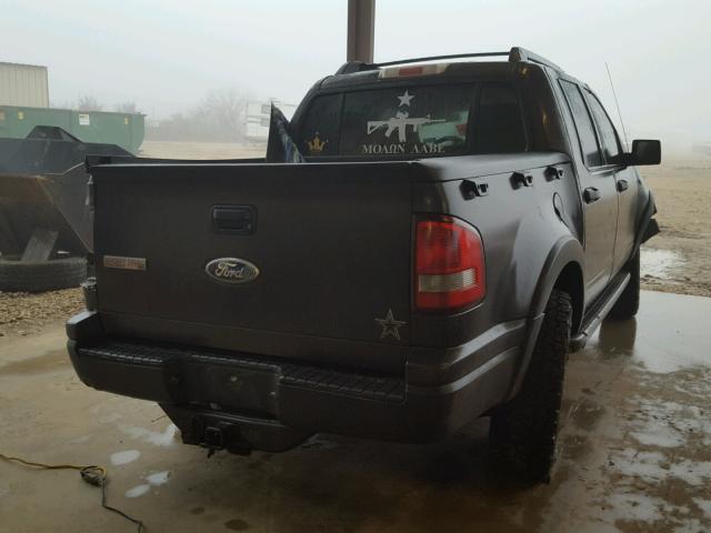 1FMEU318X7UA32310 - 2007 FORD EXPLORER S BLACK photo 4