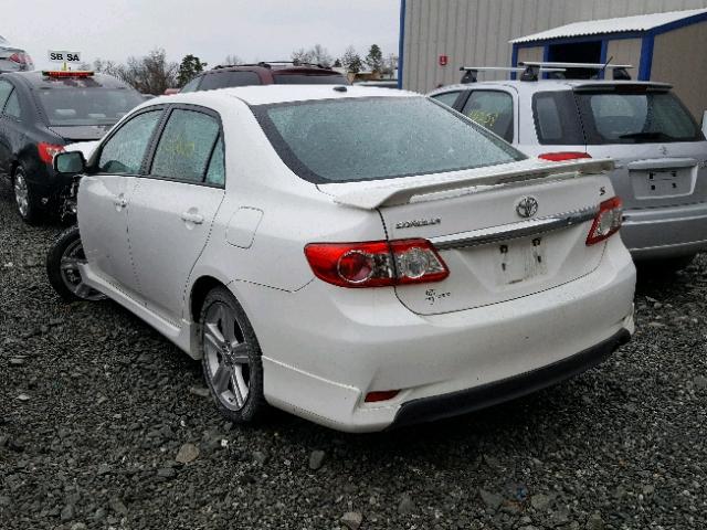 5YFBU4EE3DP142749 - 2013 TOYOTA COROLLA BA WHITE photo 3