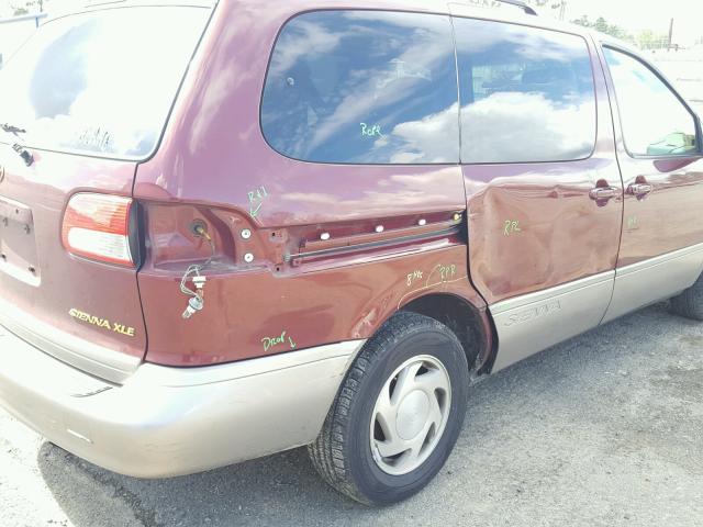 4T3ZF13C23U517219 - 2003 TOYOTA SIENNA LE RED photo 9