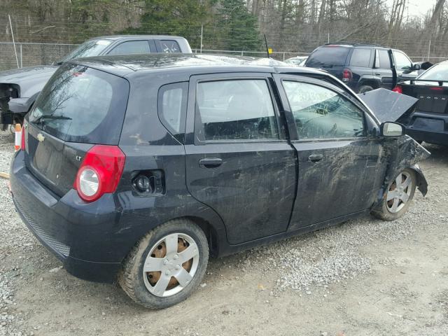 KL1TD6DE4AB127714 - 2010 CHEVROLET AVEO LS BLACK photo 4