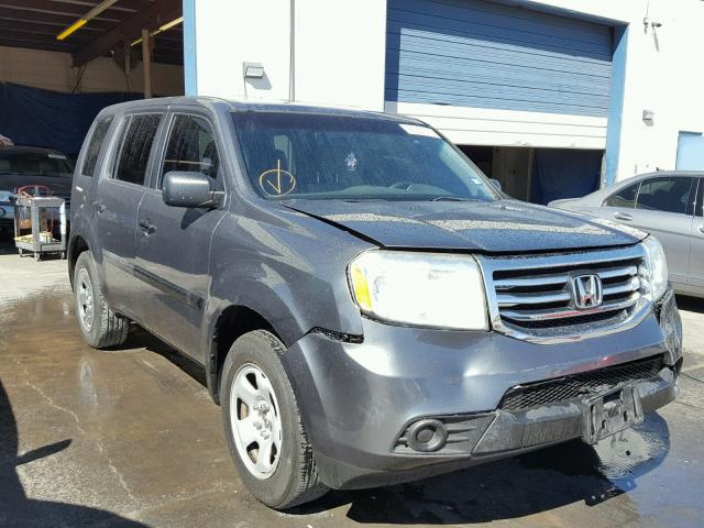 5FNYF3H23CB009256 - 2012 HONDA PILOT LX GRAY photo 1