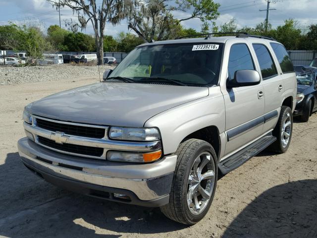 1GNEC13Z84J326147 - 2004 CHEVROLET TAHOE C150 GRAY photo 2