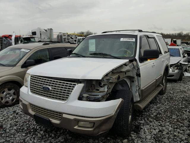 1FMEU17W83LB68235 - 2003 FORD EXPEDITION WHITE photo 2