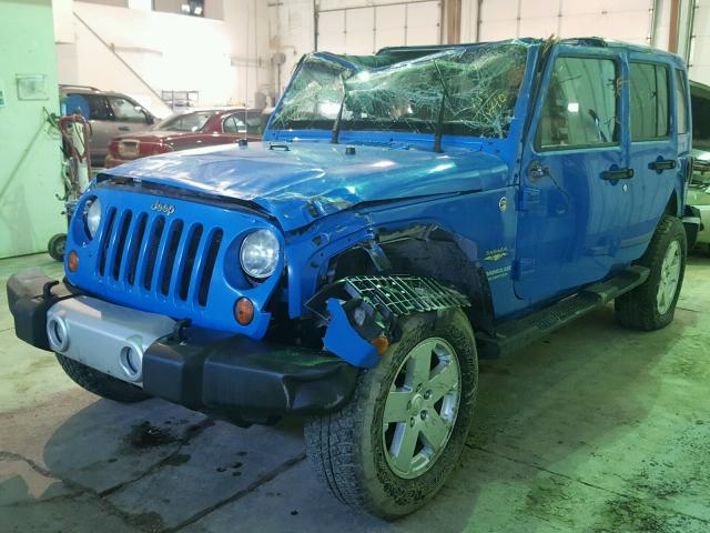 1J4BA5H17BL548640 - 2011 JEEP WRANGLER U BLUE photo 2