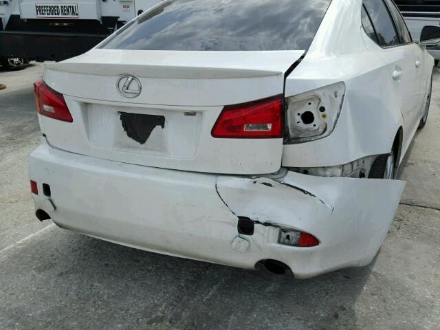 JTHBK262372028136 - 2007 LEXUS IS 250 WHITE photo 9