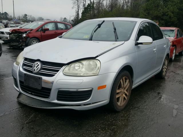 3VWRT71K86M628642 - 2006 VOLKSWAGEN JETTA TDI SILVER photo 2