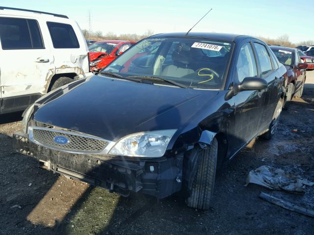 1FAFP34N66W102718 - 2006 FORD FOCUS ZX4 BLACK photo 2