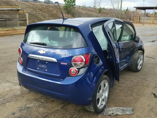 1G1JE6SB8E4227596 - 2014 CHEVROLET SONIC LTZ BLUE photo 4