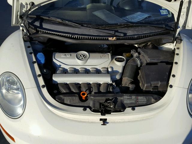 3VWFW31C48M523255 - 2008 VOLKSWAGEN NEW BEETLE 白色 照片 7