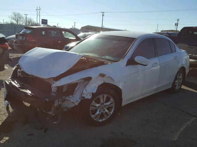 JHMCP26478C053205 - 2008 HONDA ACCORD LXP WHITE photo 2