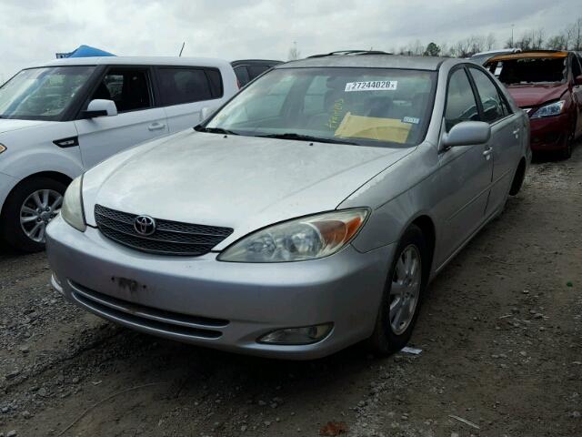 4T1BE32K04U890097 - 2004 TOYOTA CAMRY LE SILVER photo 2