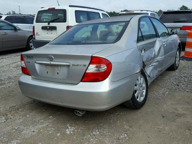 4T1BE32K04U890097 - 2004 TOYOTA CAMRY LE SILVER photo 4