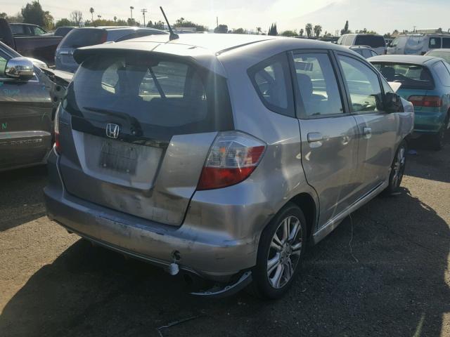 JHMGE88609S052347 - 2009 HONDA FIT SPORT SILVER photo 4