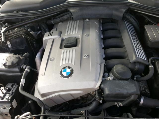 WBANF33586CS35702 - 2006 BMW 525 XI შავი ფოტო 7