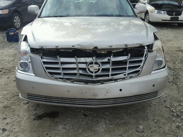 1G6KD57Y76U177171 - 2006 CADILLAC DTS SILVER photo 9