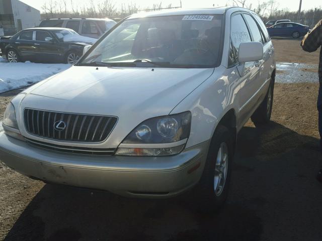 JT6GF10U9Y0065244 - 2000 LEXUS RX 300 WHITE photo 2