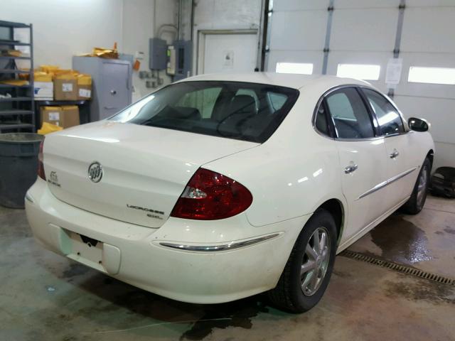 2G4WD582581148545 - 2008 BUICK LACROSSE C WHITE photo 4