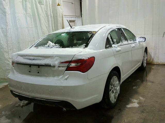 1C3CCBAG2CN256468 - 2012 CHRYSLER 200 LX WHITE photo 4