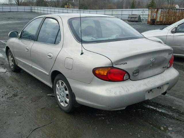 KMHJF35F4YU046075 - 2000 HYUNDAI ELANTRA GL SILVER photo 3