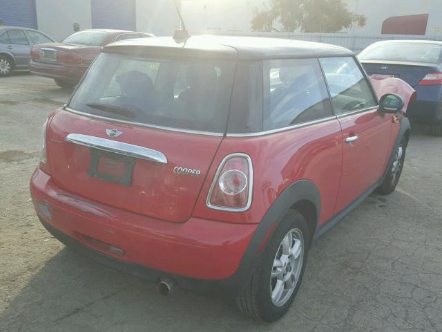 WMWSU3C55DT679576 - 2013 MINI COOPER RED photo 4