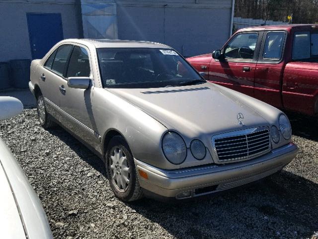 WDBJF65F5WA649345 - 1998 MERCEDES-BENZ E 320 GOLD photo 1