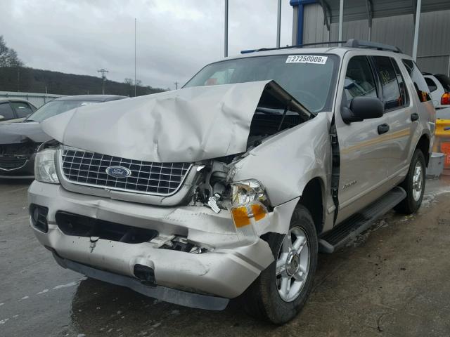 1FMZU73E45UA26639 - 2005 FORD EXPLORER X SILVER photo 2