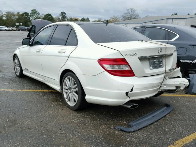 WDDGF81X79F224695 - 2009 MERCEDES-BENZ C 300 4MAT WHITE photo 3