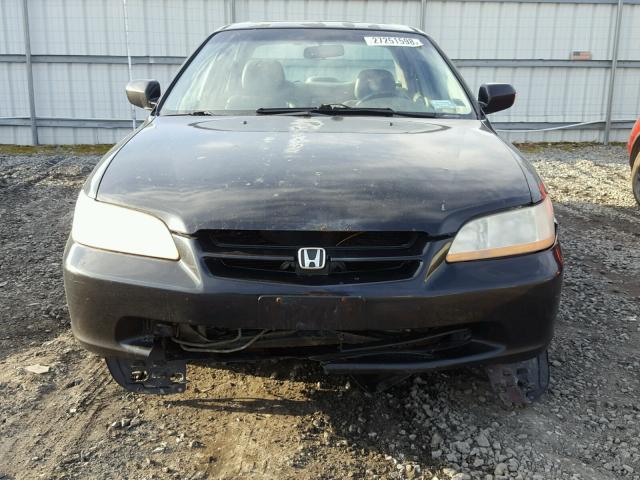 1HGCG1652YA050794 - 2000 HONDA ACCORD EX BLACK photo 9