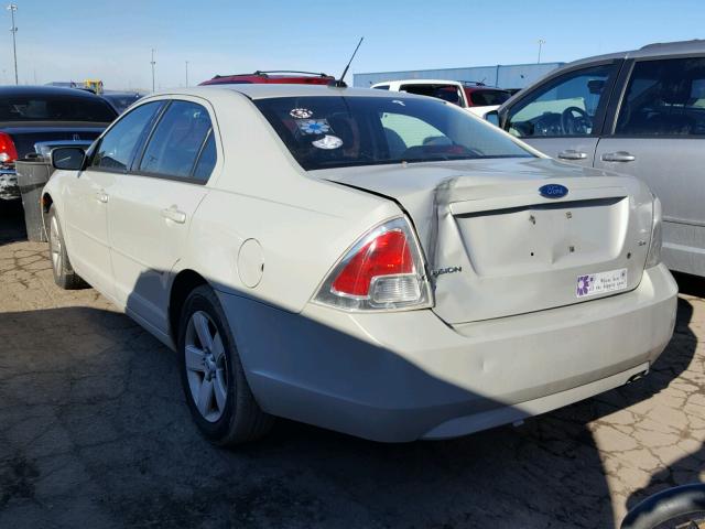 3FAHP07Z28R179839 - 2008 FORD FUSION SE WHITE photo 3