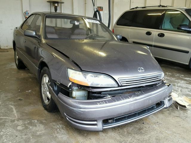 JT8BF12GXT0181702 - 1996 LEXUS ES 300 GRAY photo 1