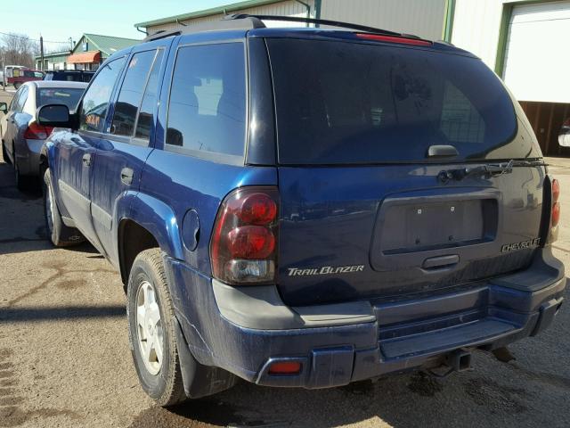 1GNDT13S532128908 - 2003 CHEVROLET TRAILBLAZE BLUE photo 3