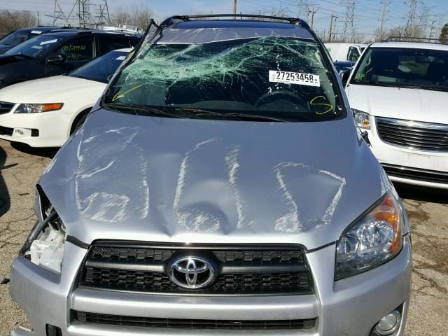 JTMRF4DV2B5037480 - 2011 TOYOTA RAV4 SPORT SILVER photo 9