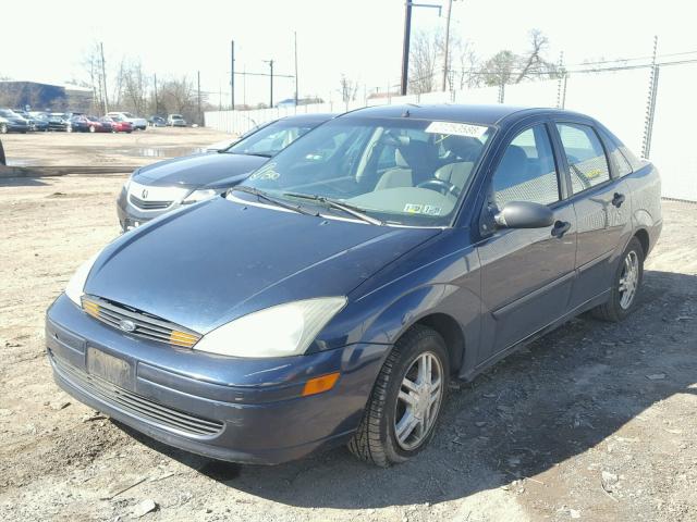 1FAFP34P43W195347 - 2003 FORD FOCUS SE BLUE photo 2