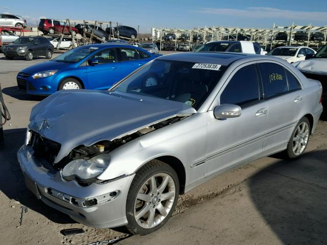 WDBRF84J33F391314 - 2003 MERCEDES-BENZ C 320 4MAT SILVER photo 2