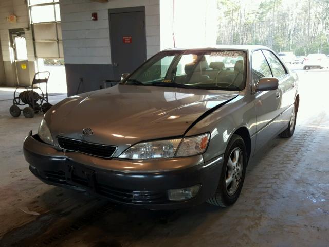 JT8BF28G1X0170140 - 1999 LEXUS ES 300 TAN photo 2