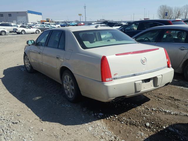 1G6KH5E65BU133721 - 2011 CADILLAC DTS PREMIU WHITE photo 3