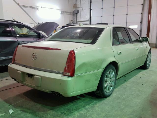 1G6KH5E65BU133721 - 2011 CADILLAC DTS PREMIU WHITE photo 4