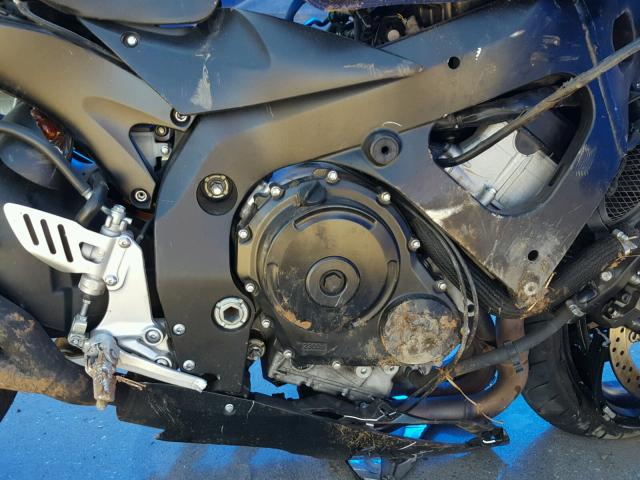 JS1GR7KA072112924 - 2007 SUZUKI GSX-R750 BLACK photo 7